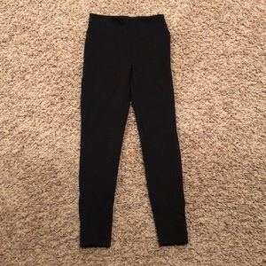Black leggings (spanx)